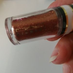 MAC Glitter Pigment in COPPER SPARKLE